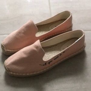 Soludos “all you need is love” shoes